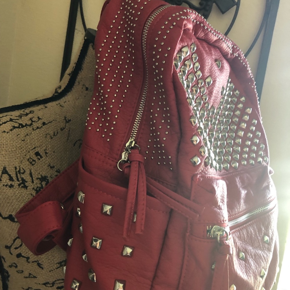 Red Backpack 🎒🔥”NEW” - Picture 2 of 6